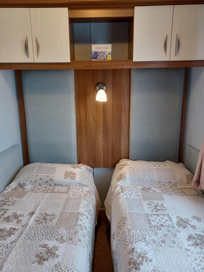 Vista Caravan Hire Seasalter Eksteriør billede